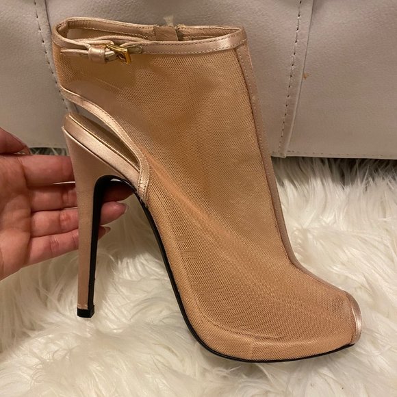 Giambattista Valli Nude Pink Mesh Style Peep Zip Booties SZ 38 - Picture 6 of 11